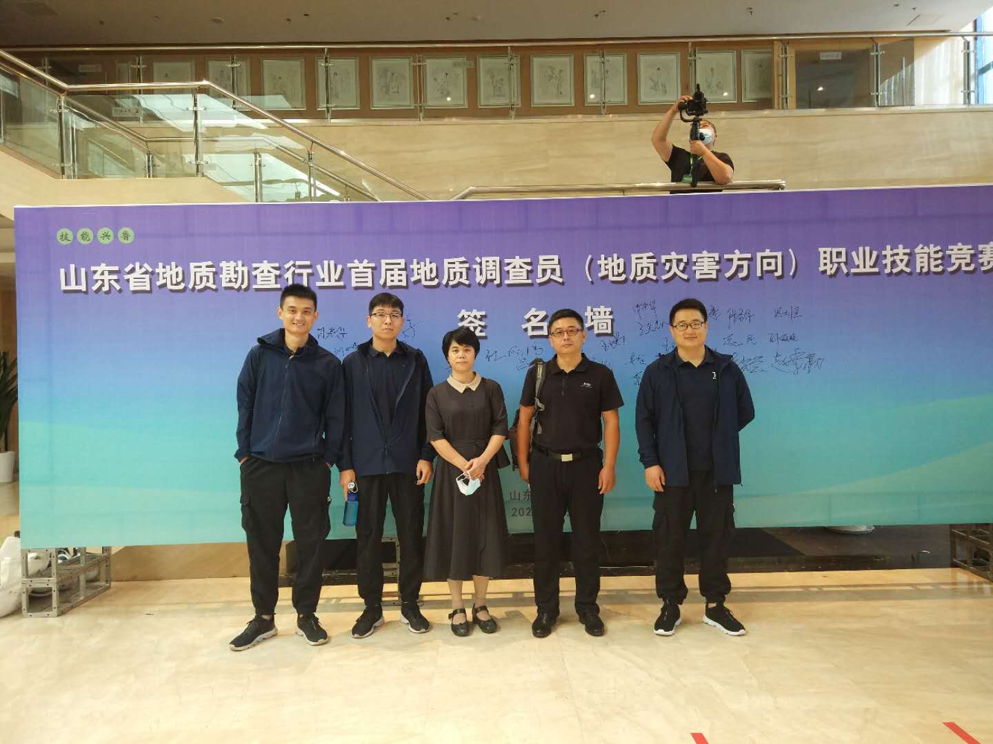 人妻系列无码专区69影院