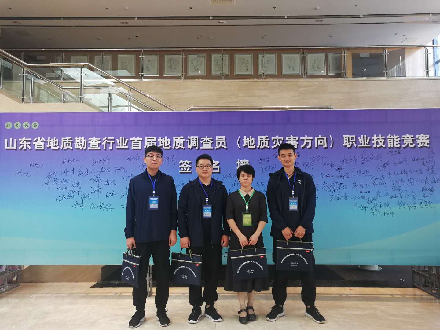 人妻系列无码专区69影院