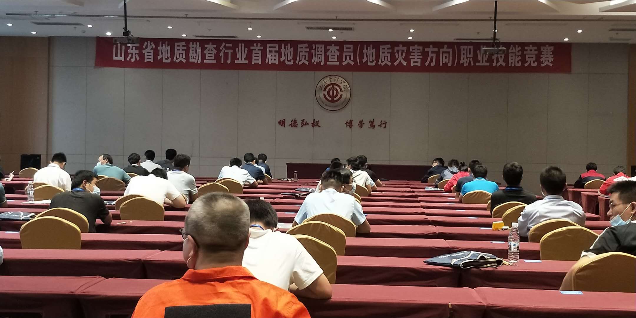 人妻系列无码专区69影院